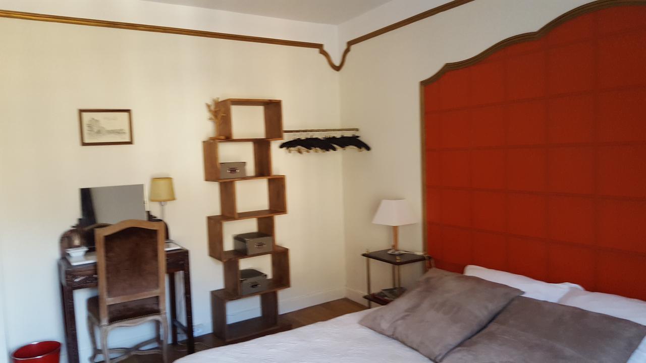 Chambres D'Hotes La Fontaine 에스팔리옹 외부 사진